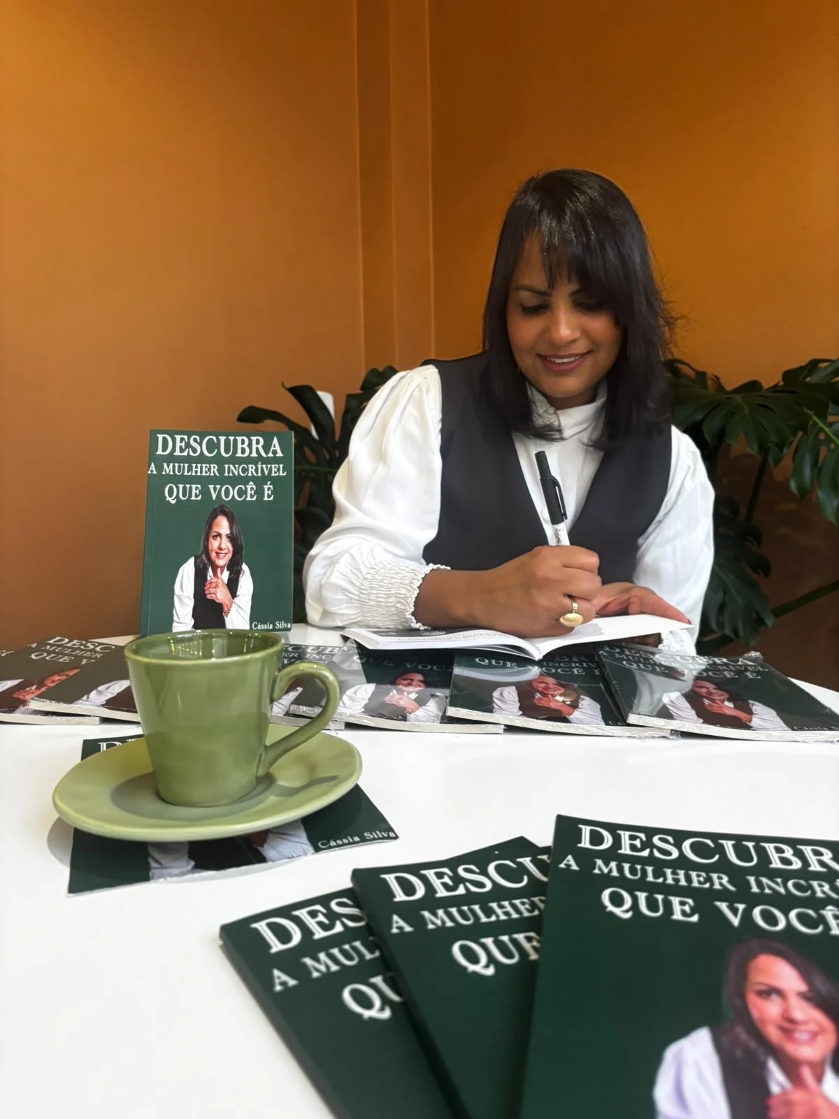 Registro de autógrafos durante encontro literário